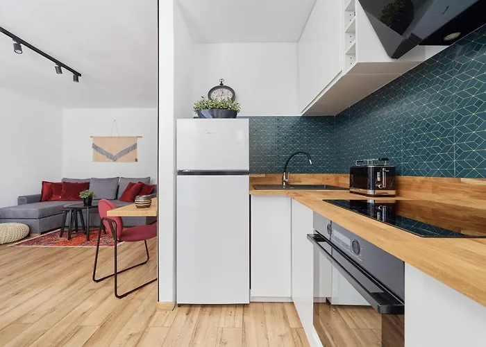 Centre & Main Square By Renters Wrocław